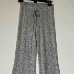 Women’s Out FromUnder cozy knit gray flare drawstring size XS